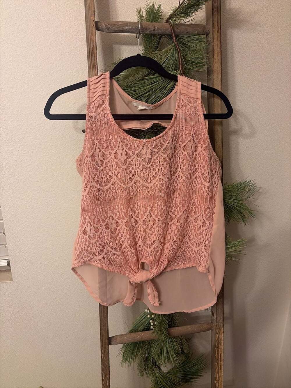 Mine... Pink Lace Tie-Front Sleeveless Top Size L
